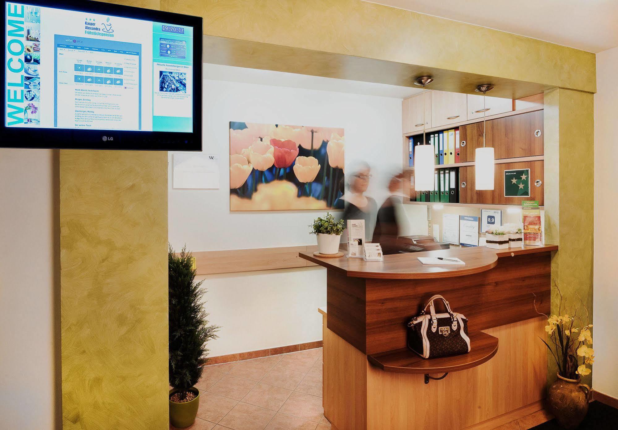 Pension Kasper Vienna Exterior photo